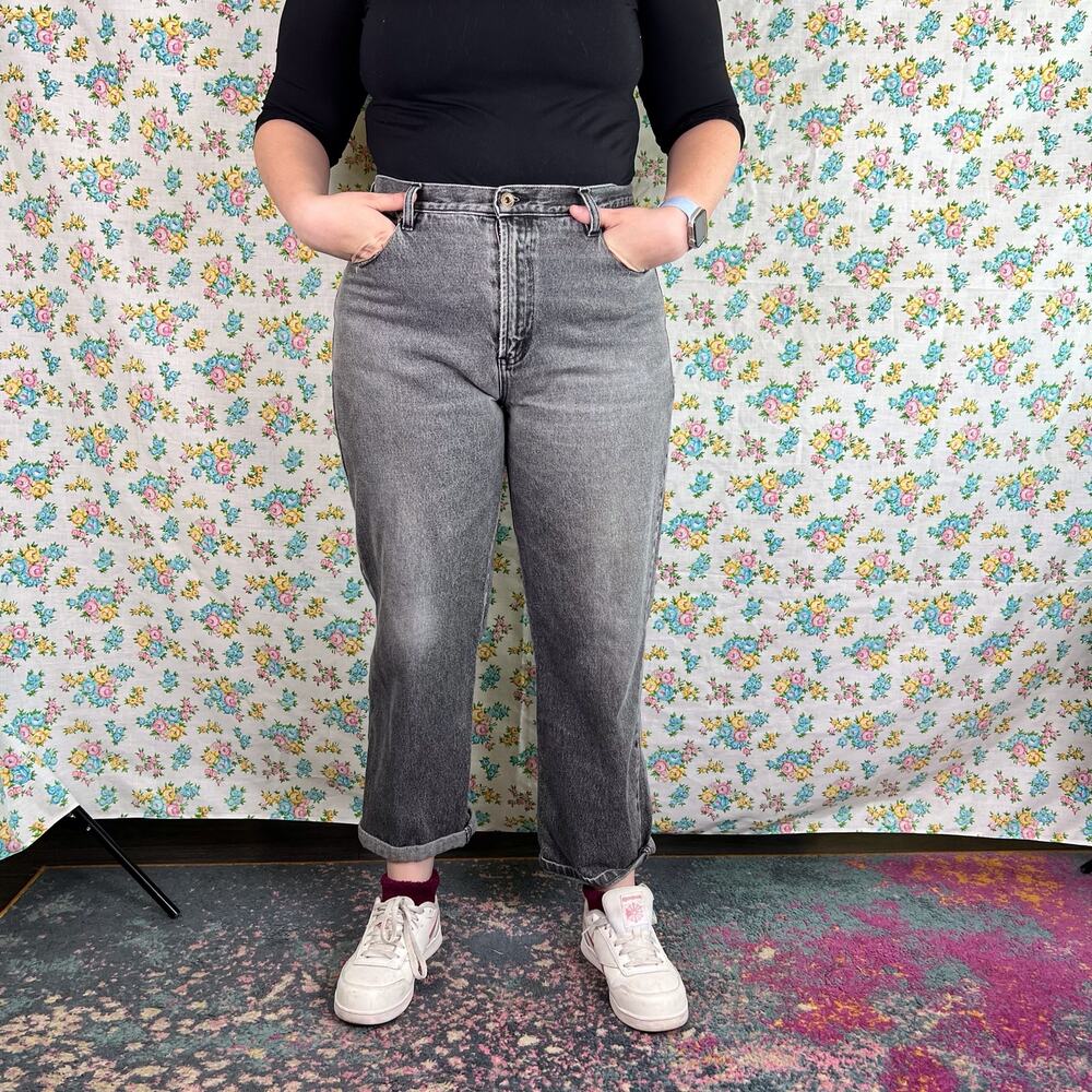 Vintage 90s numero uno faded black denim jeans size 36 x 28”